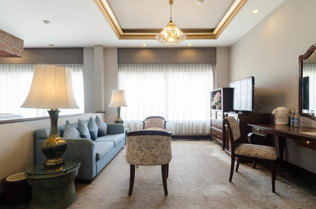 Pornping Tower Hotel Chiang Mai Eksteriør bilde