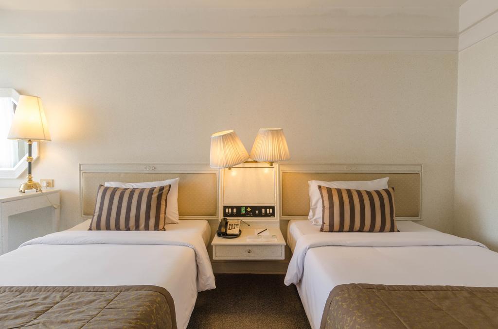 Pornping Tower Hotel Chiang Mai Eksteriør bilde